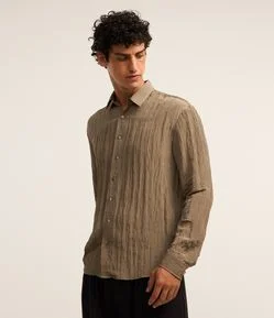 Camisa Acetinada com Efeito Amassado