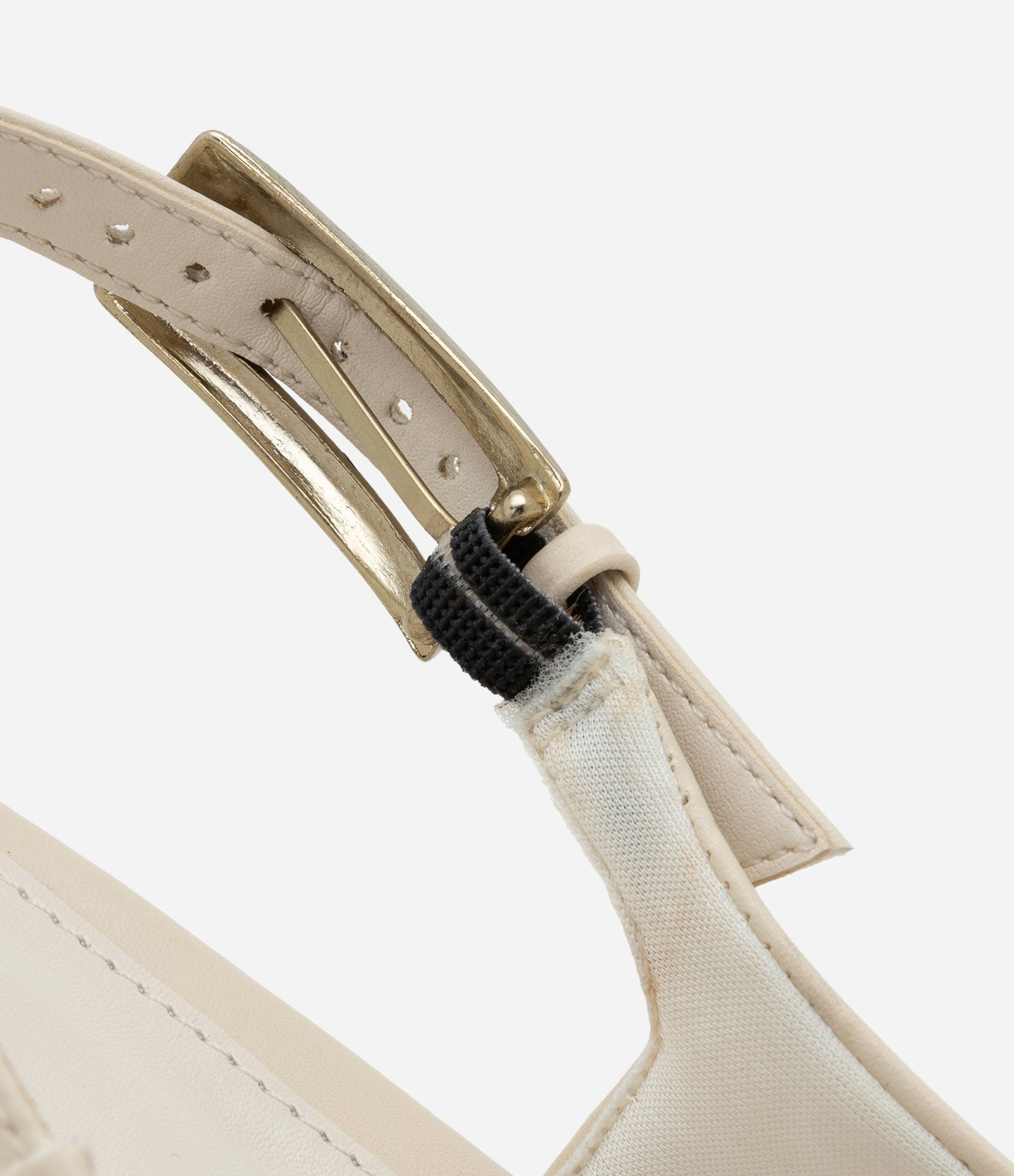 Sapato Scarpin Slingback com Salto Cromado 4