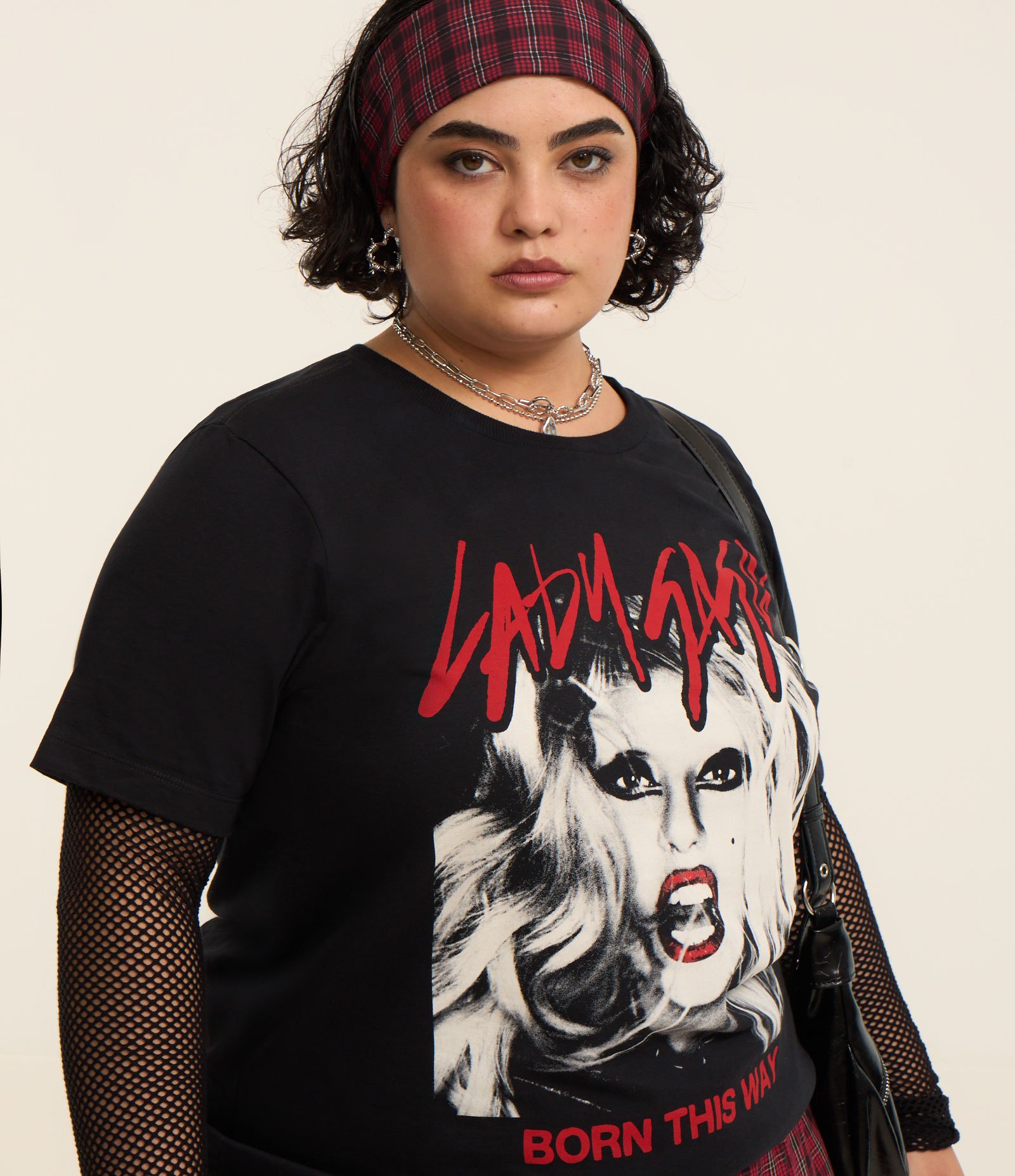 Camiseta em Algodão com Estampa Lady Gaga Curve & Plus Size Preto 3