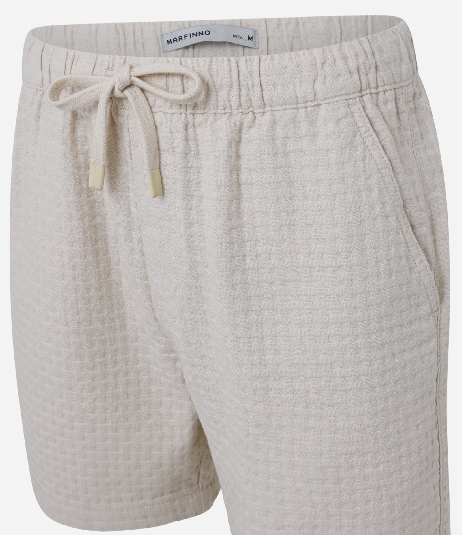 Bermuda com Textura Quadriculada Bege 7