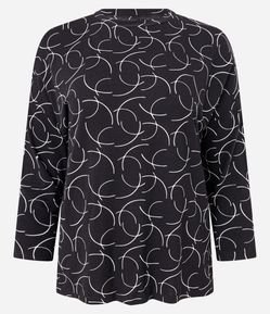 Blusa em Viscose com Manga 7/8 e Estampa Geométrica