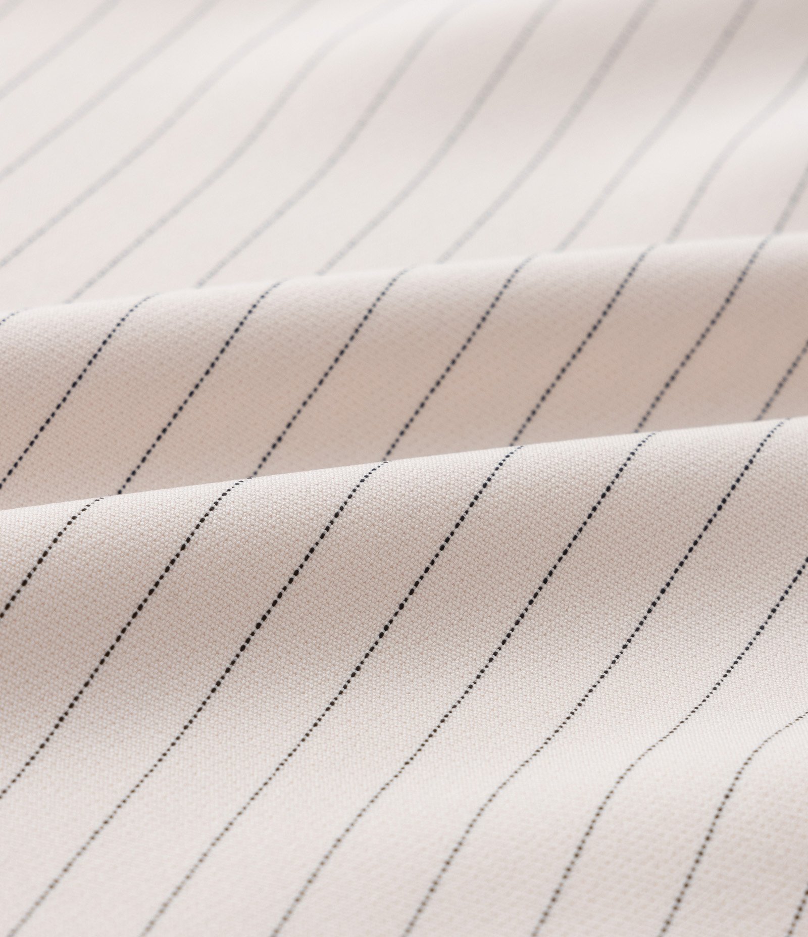 Calça Reta Alfaiataria com Fenda Lateral Curve & Plus Size Bege 7