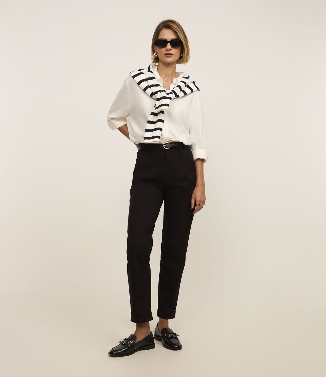 Calça Mom Jeans Calca Preta Renner Blazer Xadrez, Camiseta Preta Manga Curta E Calça Jeans Mom