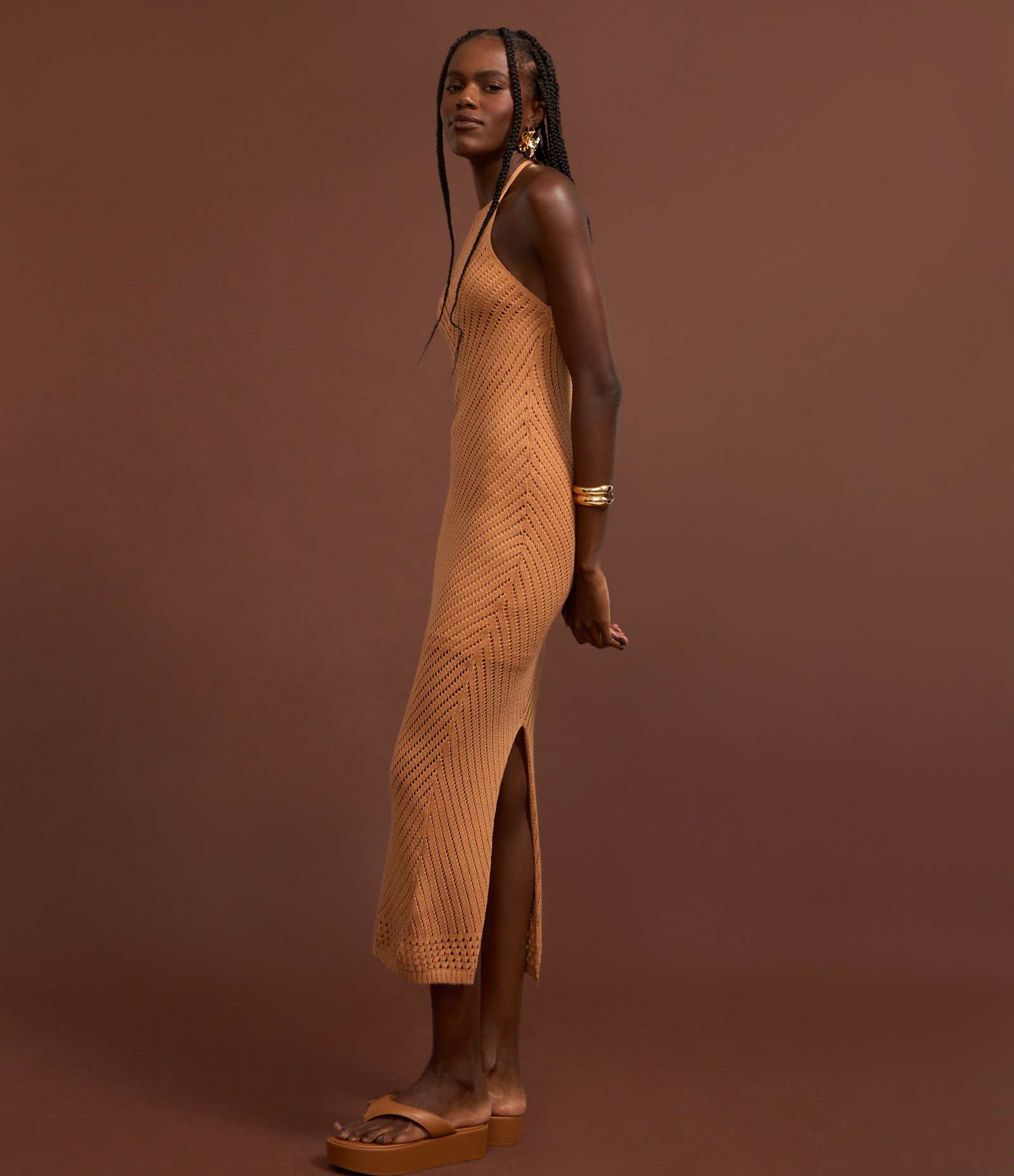 Vestido Frente Única New Midi em Tricô com Fenda nas Costas 3