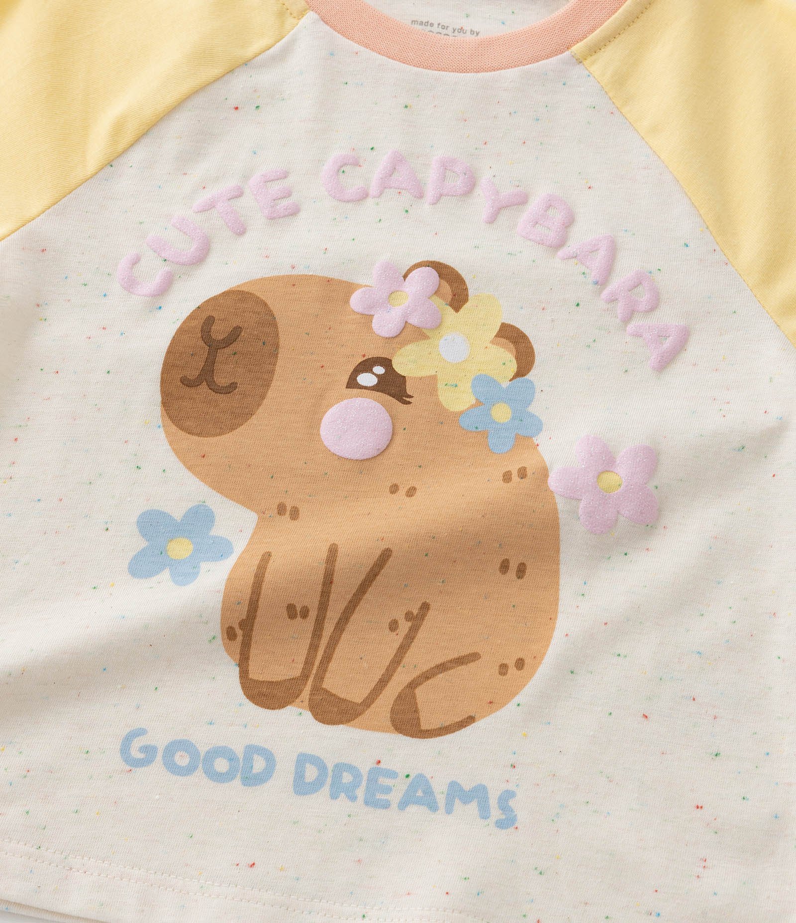 Pijama Longo Infantil com Estampa Capivara com Flores - Tam 2 a 6 Anos Amarelo/Laranja 9