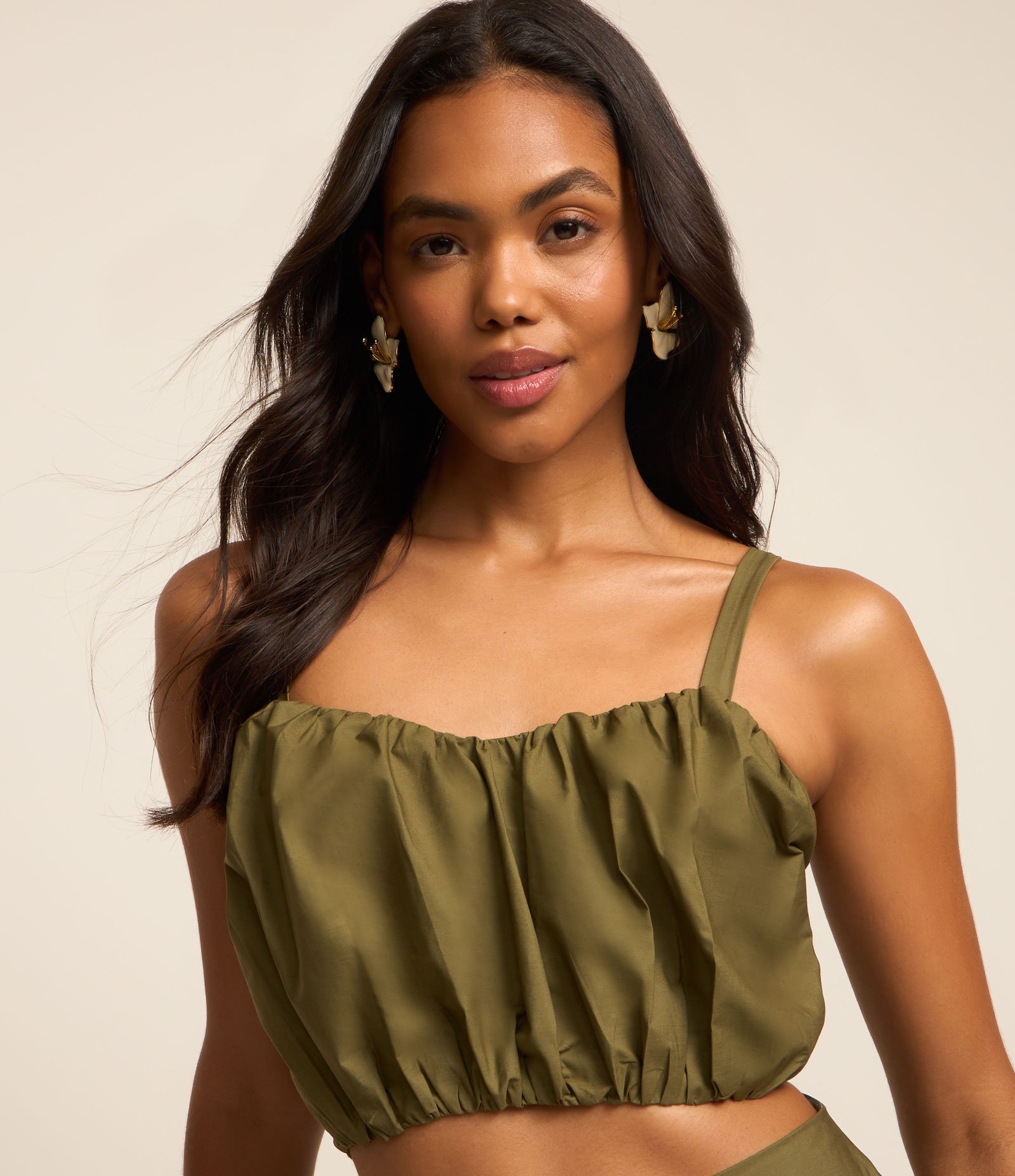 Blusa Cropped Franzida em Tricoline com Lastex Verde 2