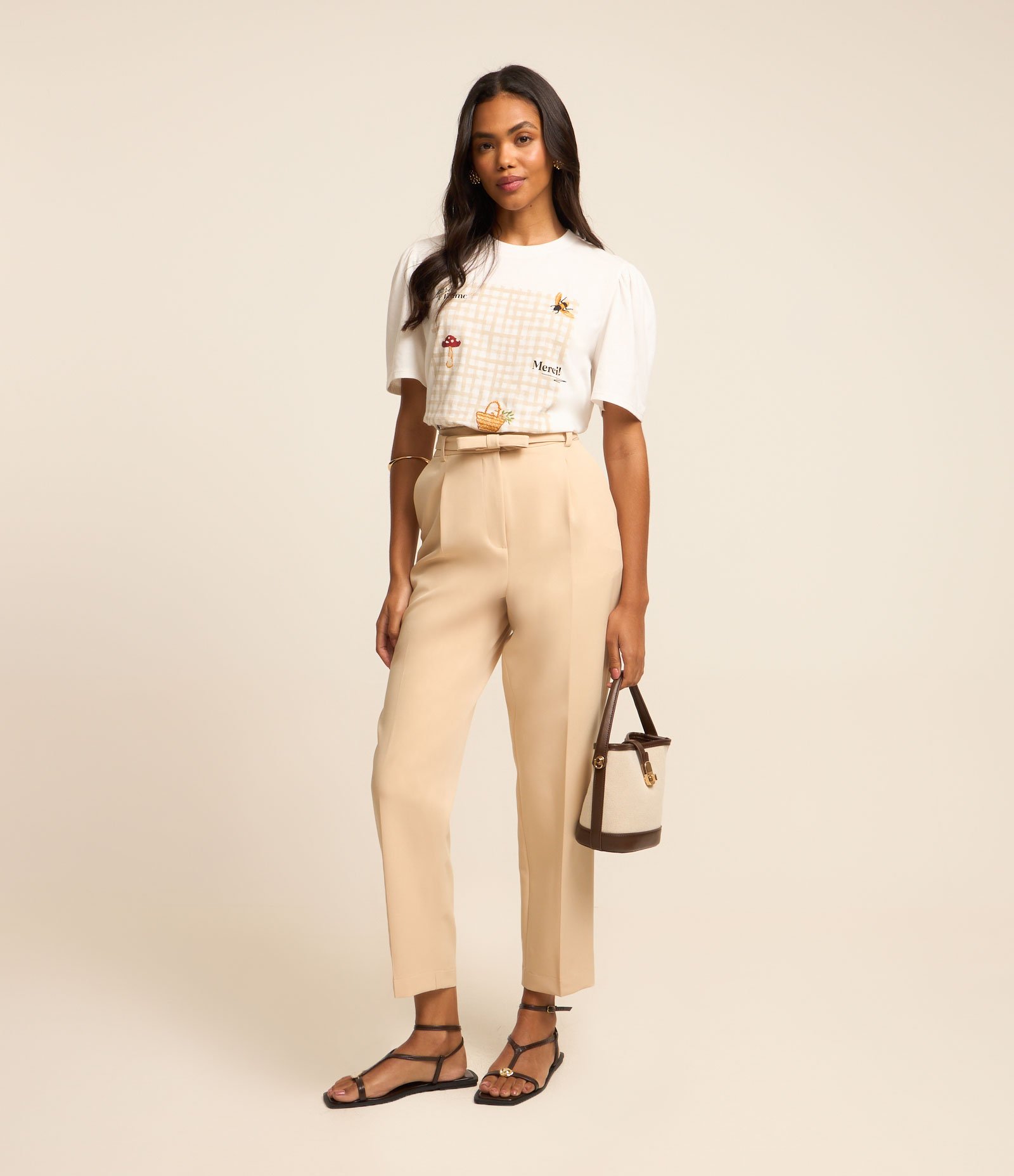 Camiseta Slim em Algodão Estampa Doodles Piquenique Branco 2