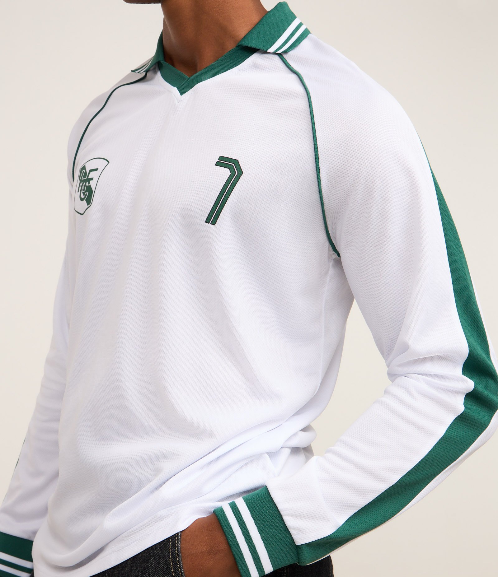 Camiseta de Futebol Esportiva em Tecnologia Dry com Gola Polo Branco 4