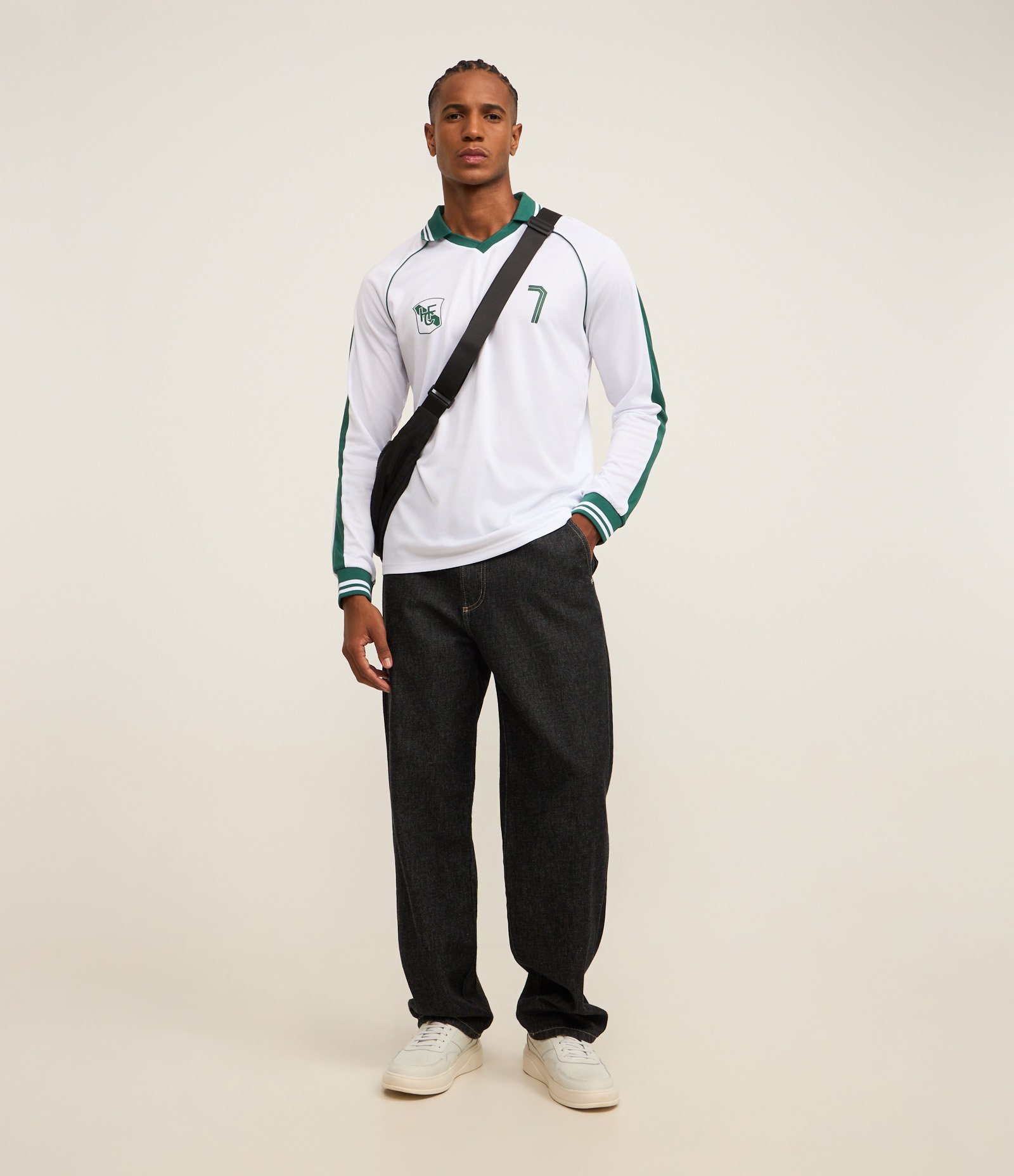 Camiseta de Futebol Esportiva em Tecnologia Dry com Gola Polo Branco 6