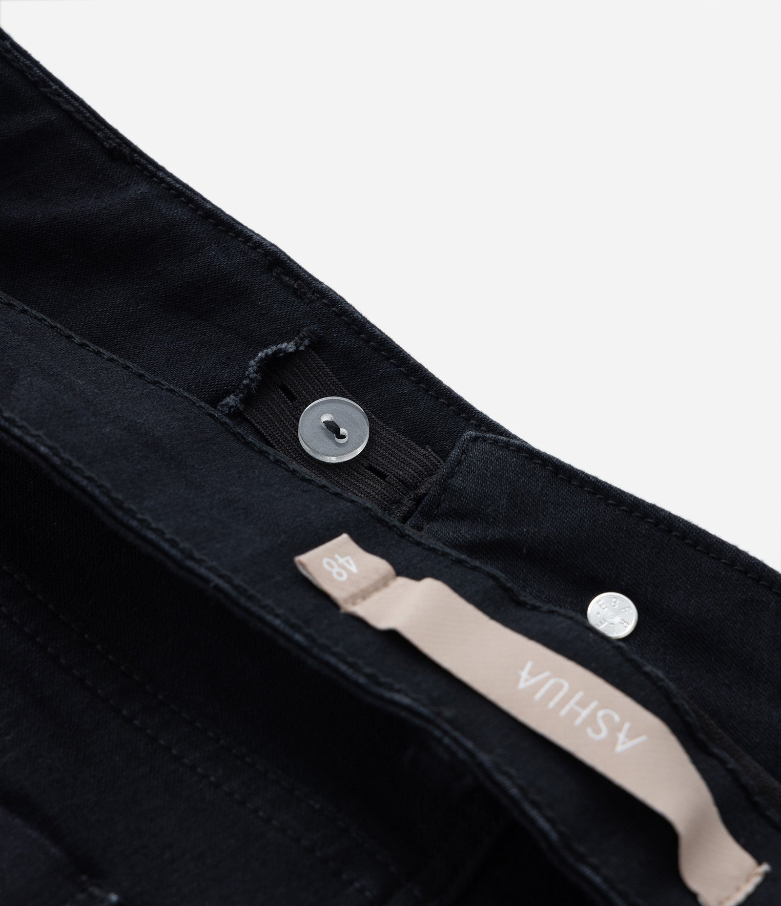 Calça Skinny Básica em Jeans Curve & Plus Size Preto 8