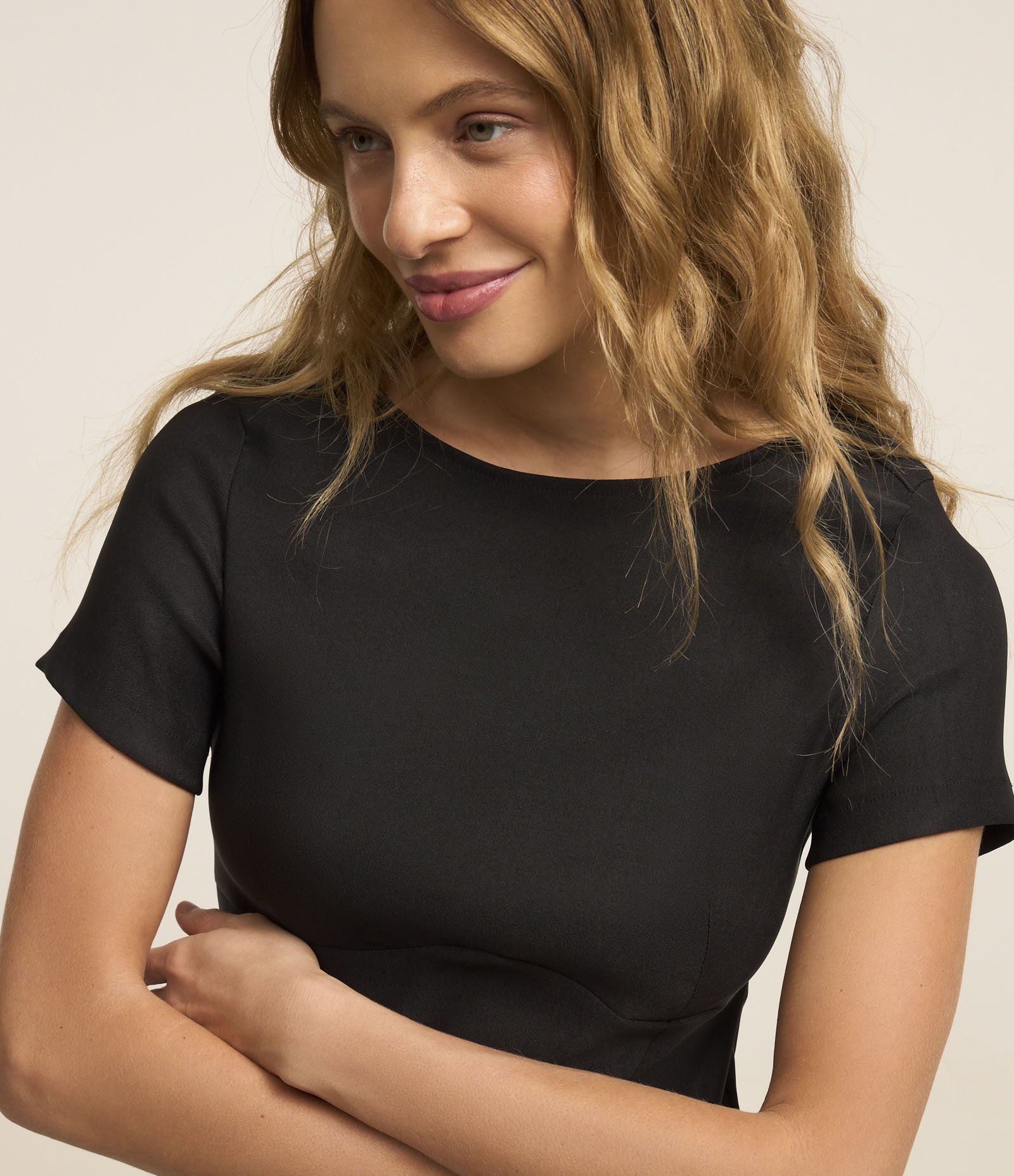 Vestido Balonê em Bengaline com Lacinhos na Cintura Preto 5