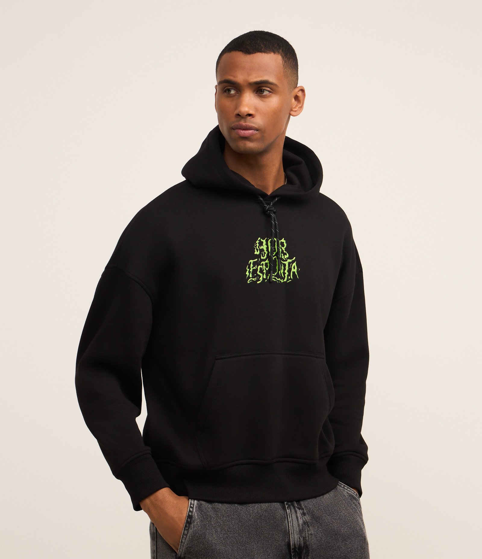 Casaco Boxy em Fleece com Estampa Bob Esponja Psicodélico Preto 2