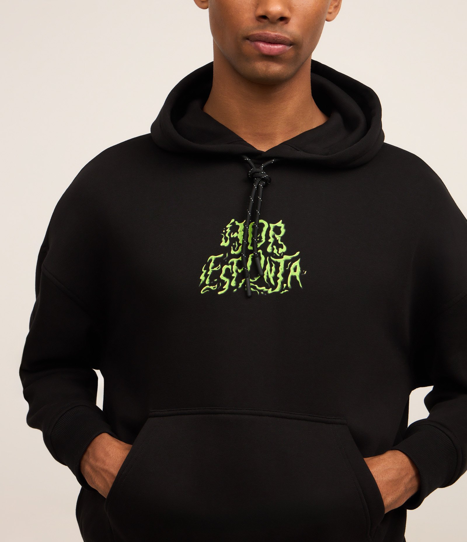 Casaco Boxy em Fleece com Estampa Bob Esponja Psicodélico Preto 5