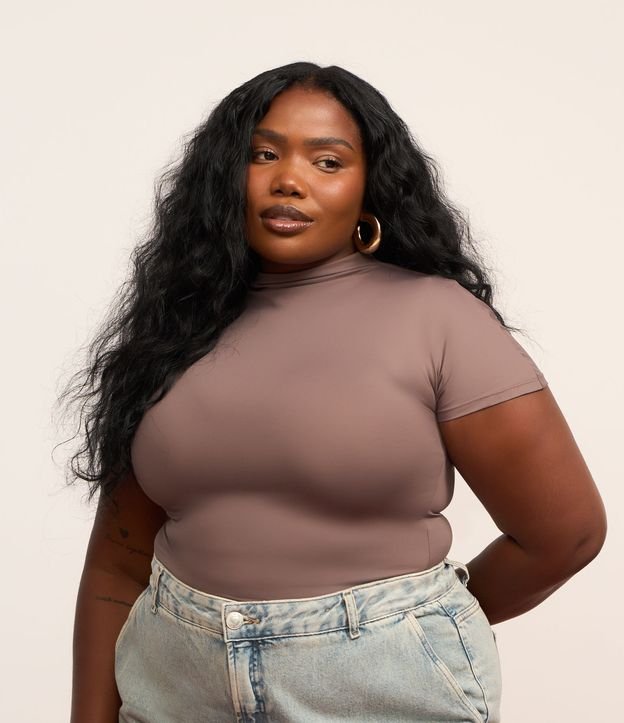 Body em Poliamida com Gola Alta Curve & Plus Size