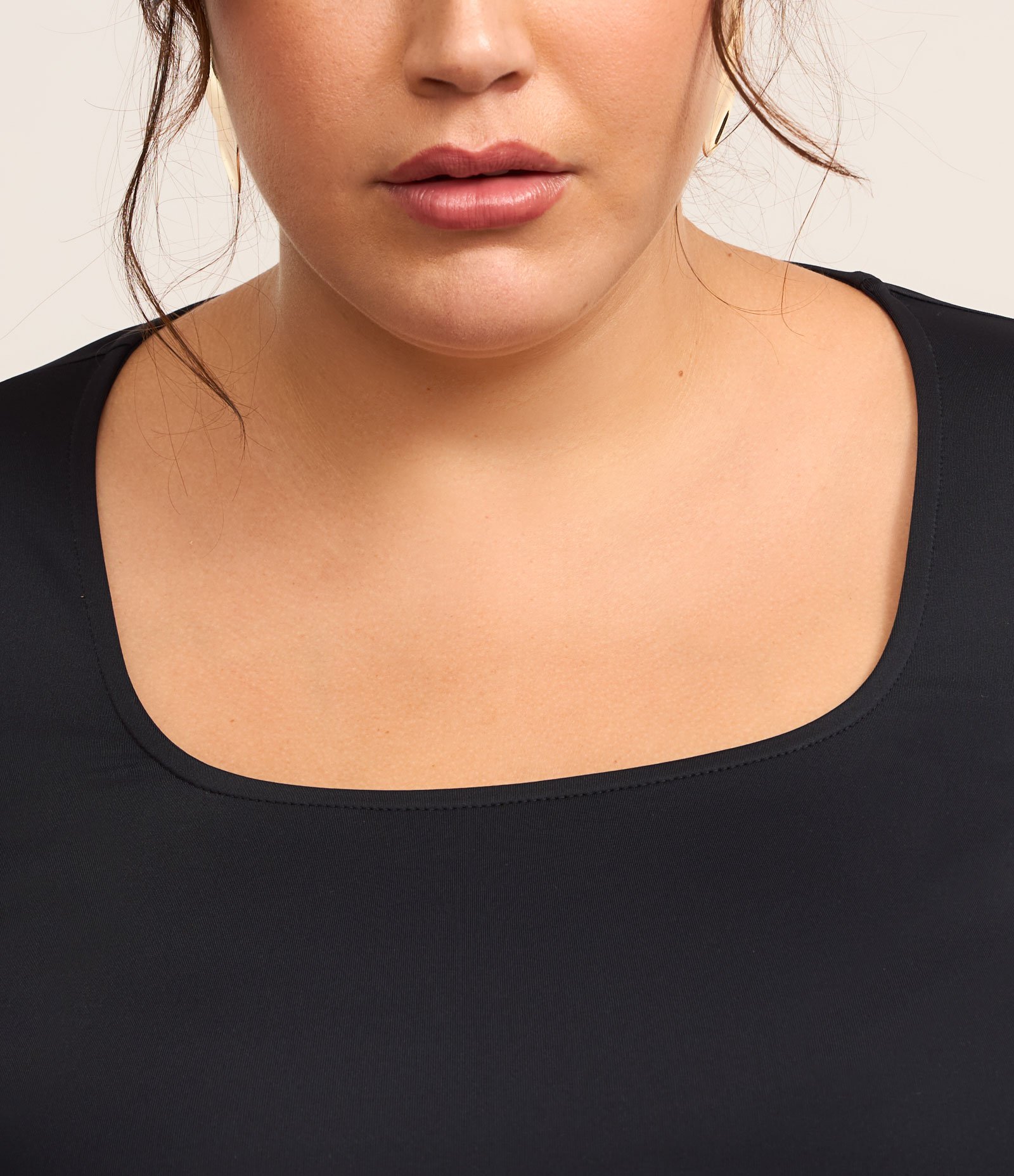 Blusa Básica Poliamida com Decote Quadrado Curve & Plus Size Preto 3