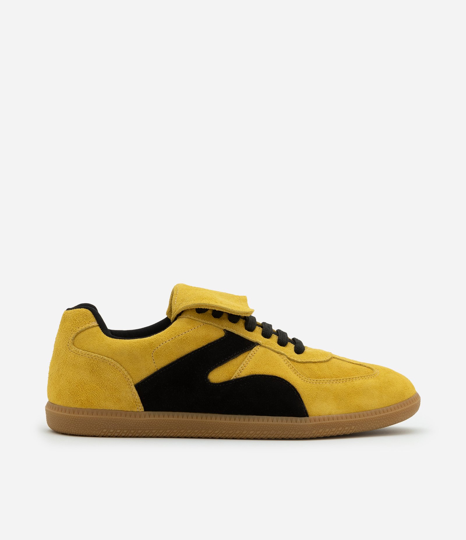 Tênis Esportivo Chuteira em Camurça com Recortes e Lingueta Dobrada 1