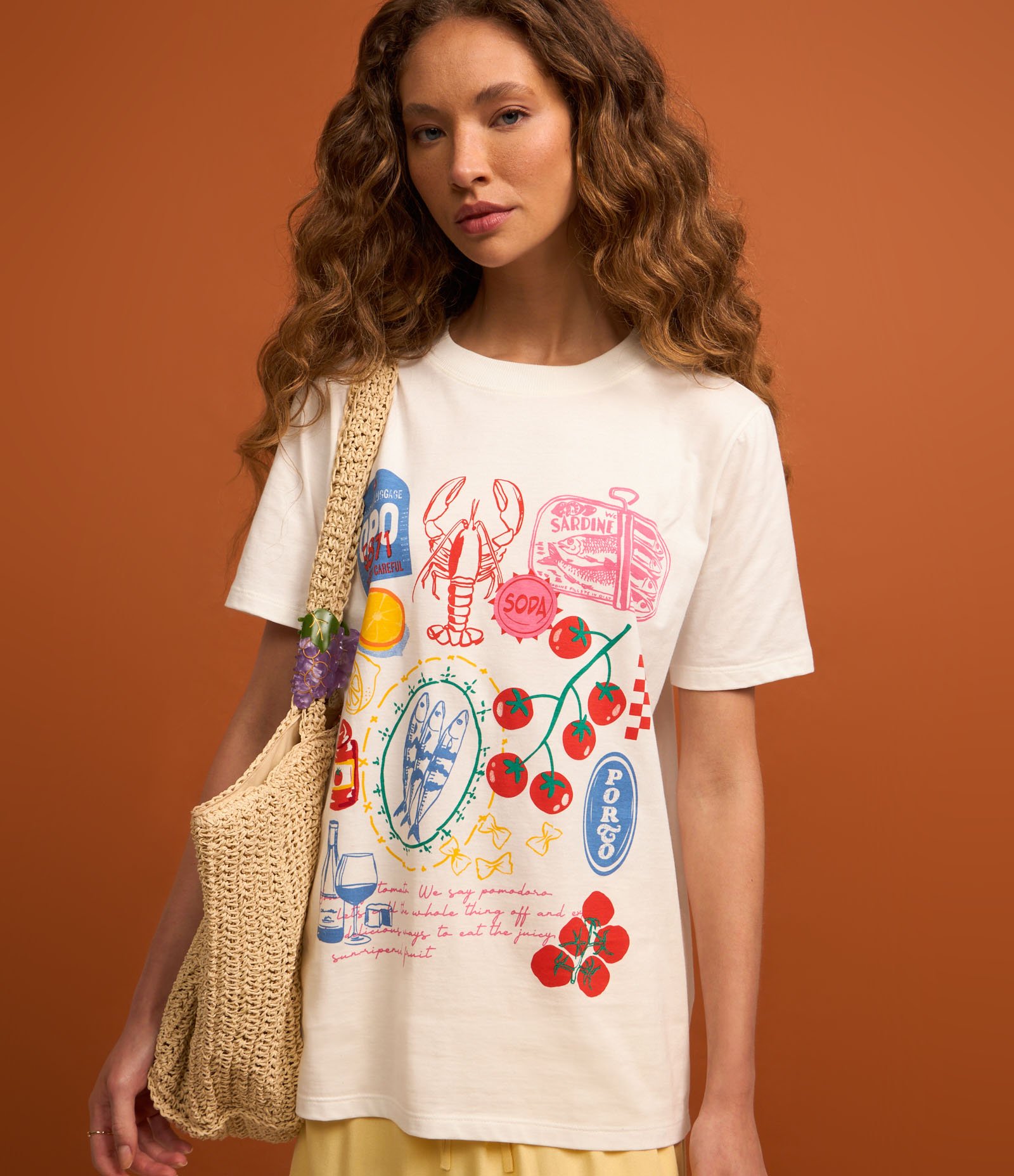 Camiseta em Algodão com Estampa Culinária do Porto Branco 4