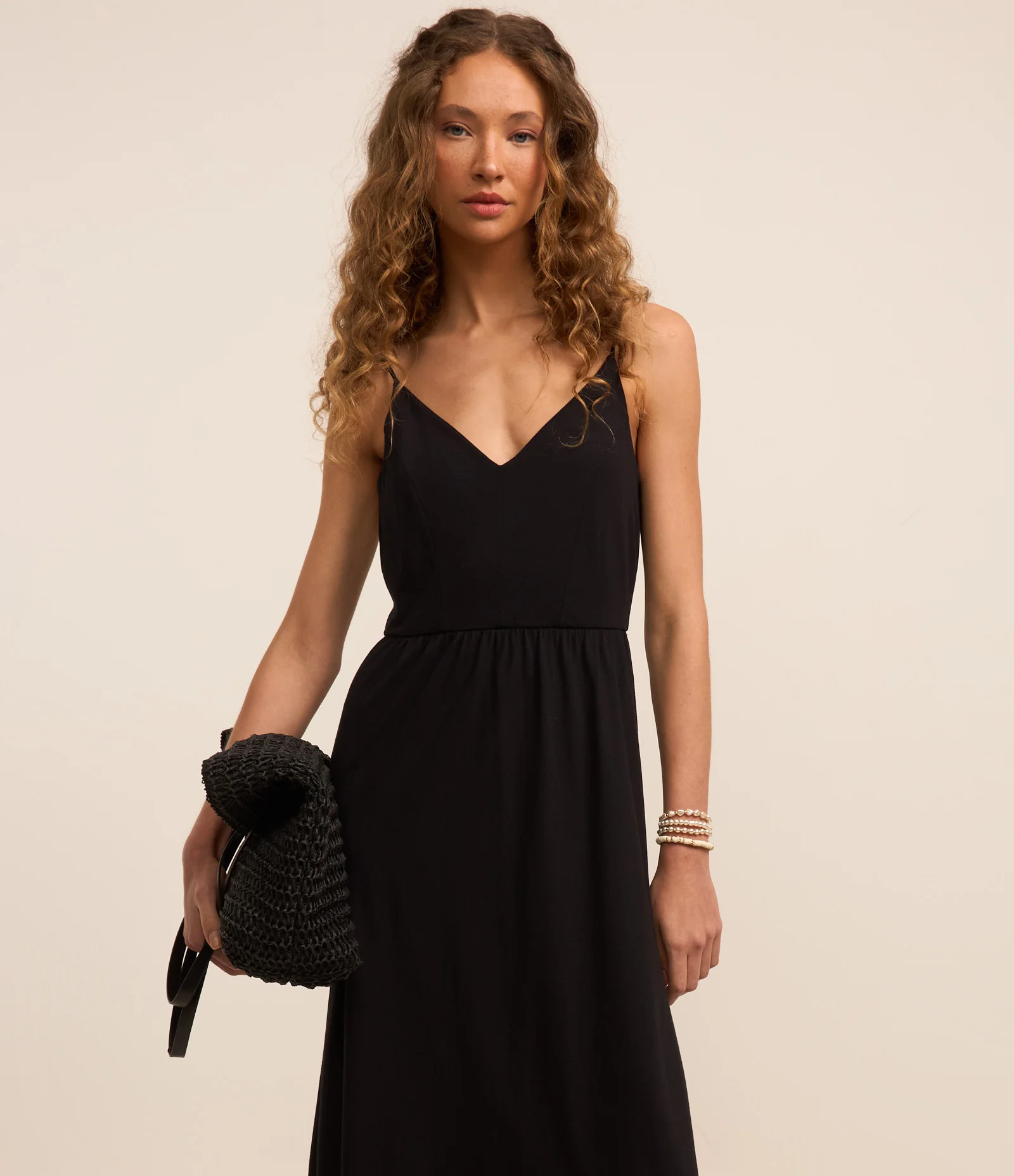 Vestido Long midi em Algodão com Costas Abertas e Babado na Barra Preto 2