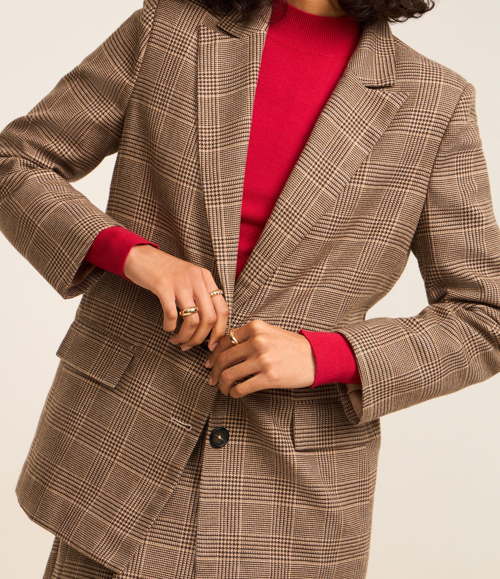 Blazer Oversized em Polivelour Xadrez Príncipe de Gales Marrom 3