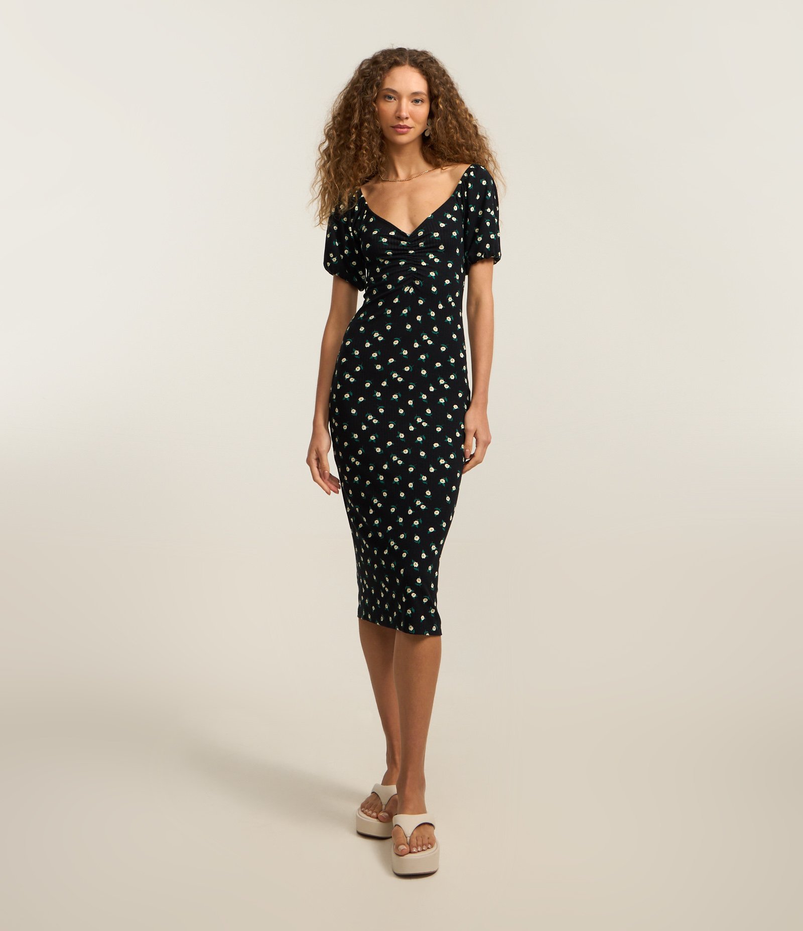 Vestido Midi em Ribana com Estampa Floral Liberty Preto 1