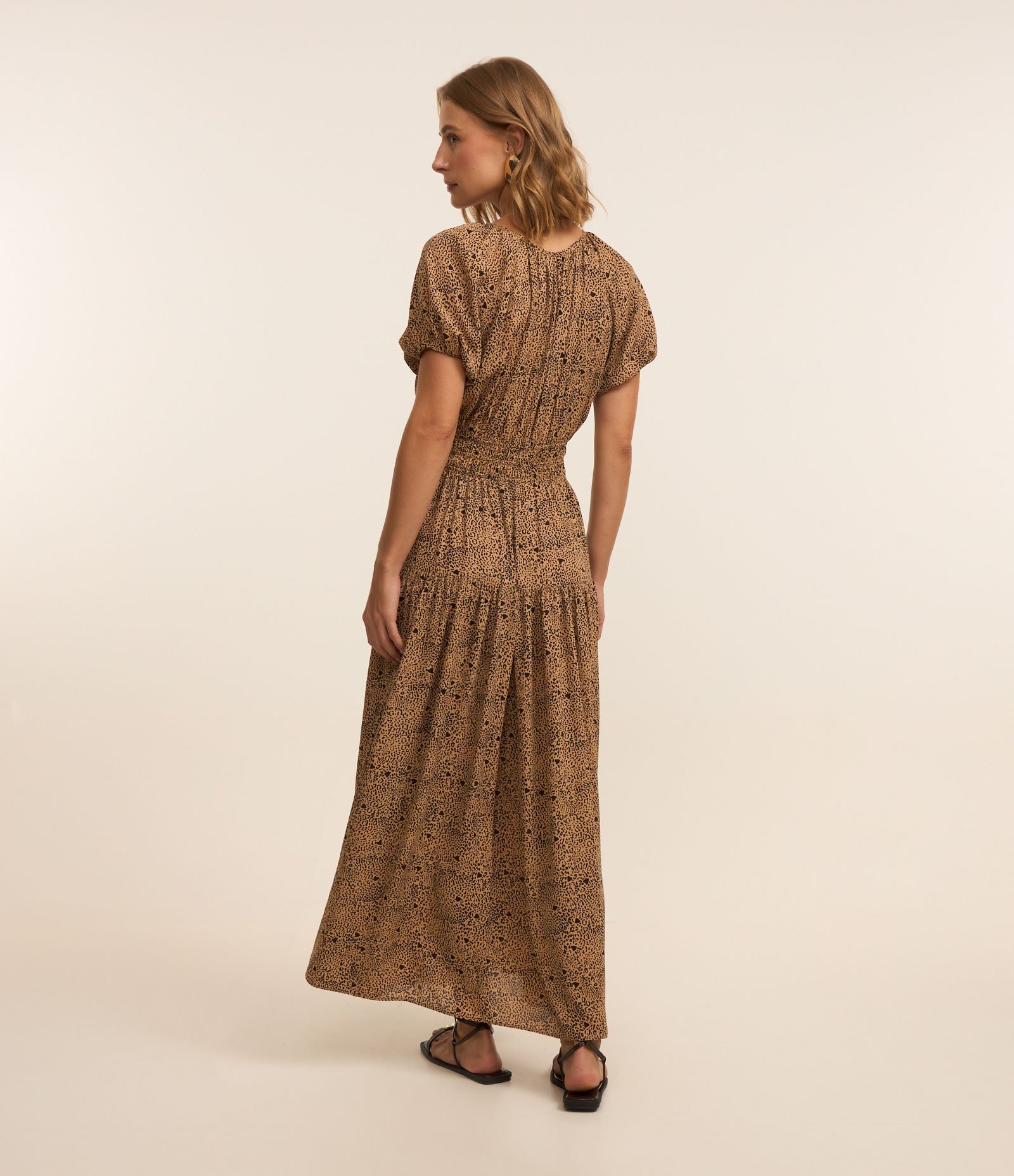 Vestido Midi em Crepe Estampado Animal Print Onça Marrom 2