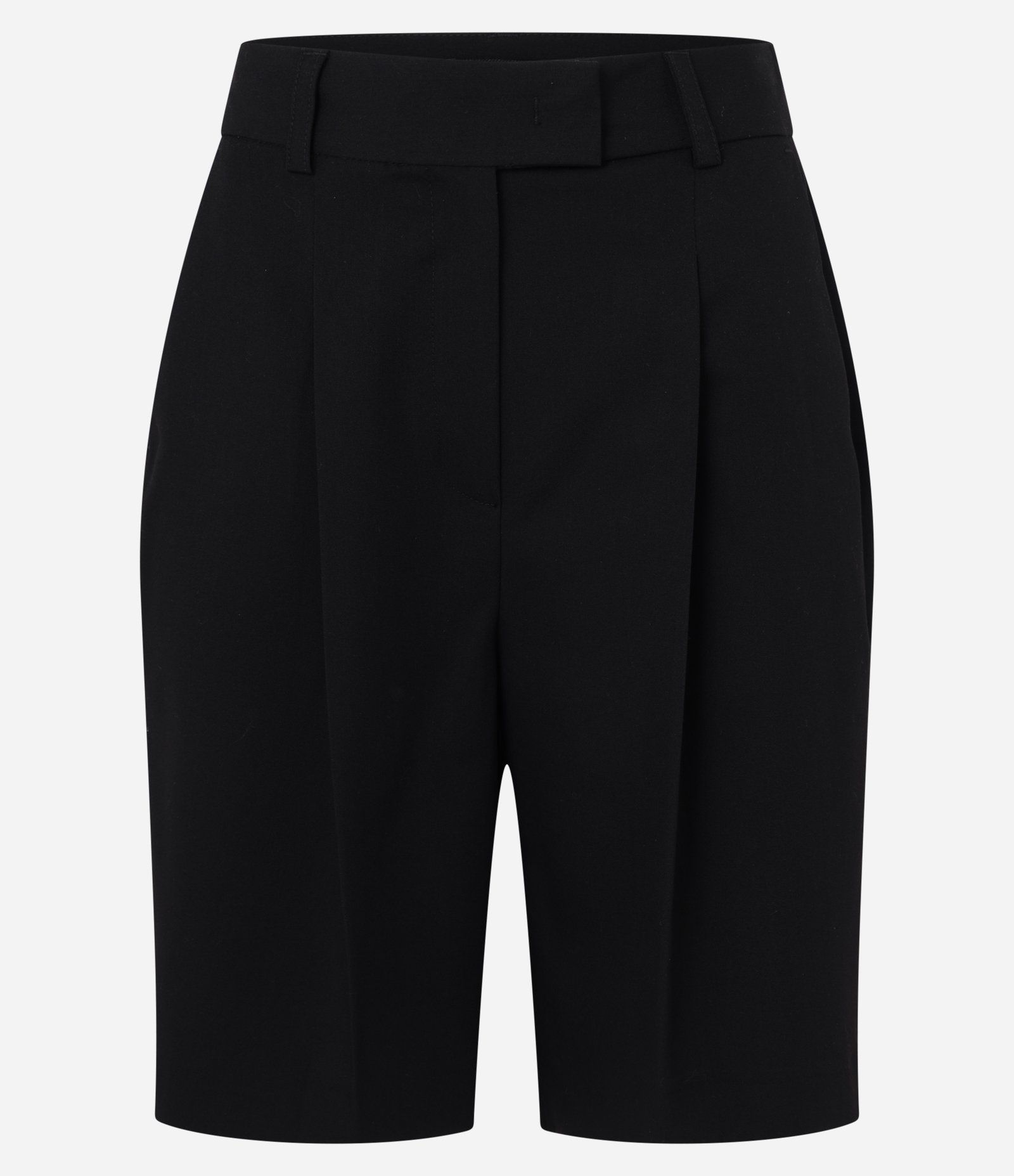 Bermuda Reta Alfaiataria com Bolsos e Pregas Preto 6