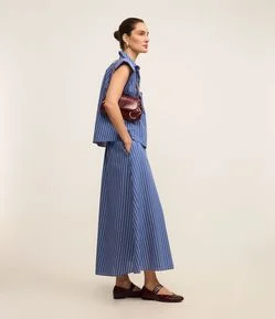 Saia Evasê Midi Listrada em Tricoline com Elástico no Còs