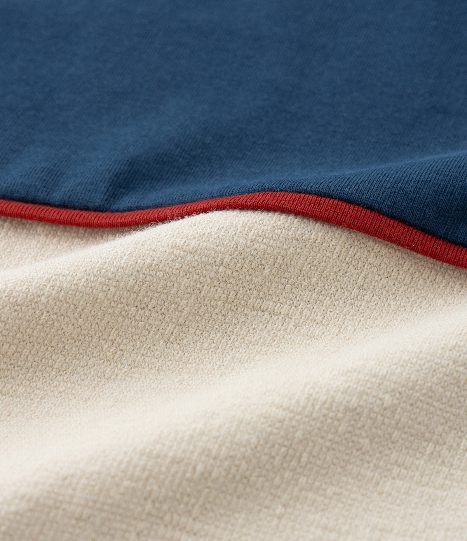 Camiseta Infantil com Recorte e Viés Contrastante - Tam 1 a 6 Anos Azul/Bege 3