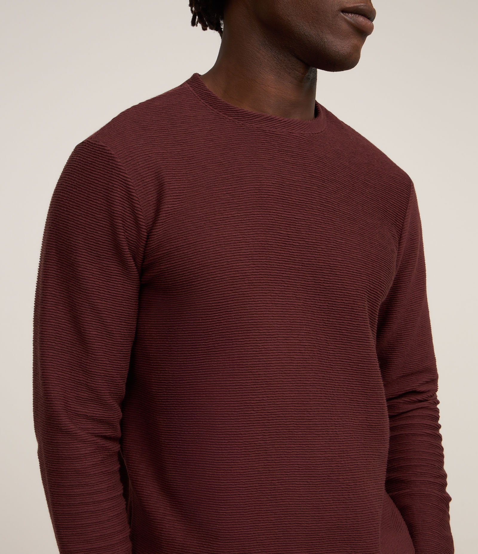 Camiseta com Textura Canelada Marrom Médio 4