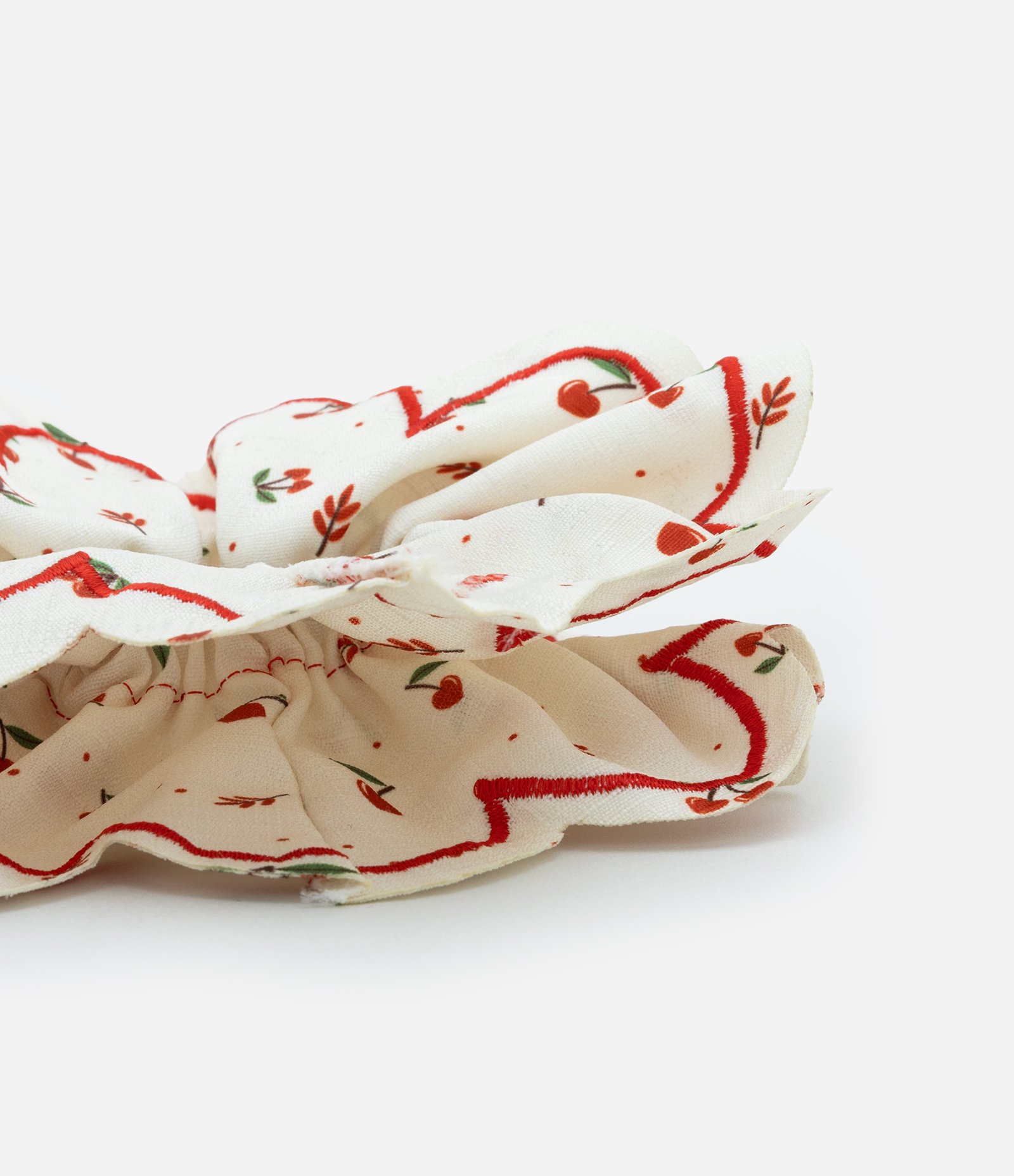 Scrunchie em Algodão com Estampa Cerejas Off White 2