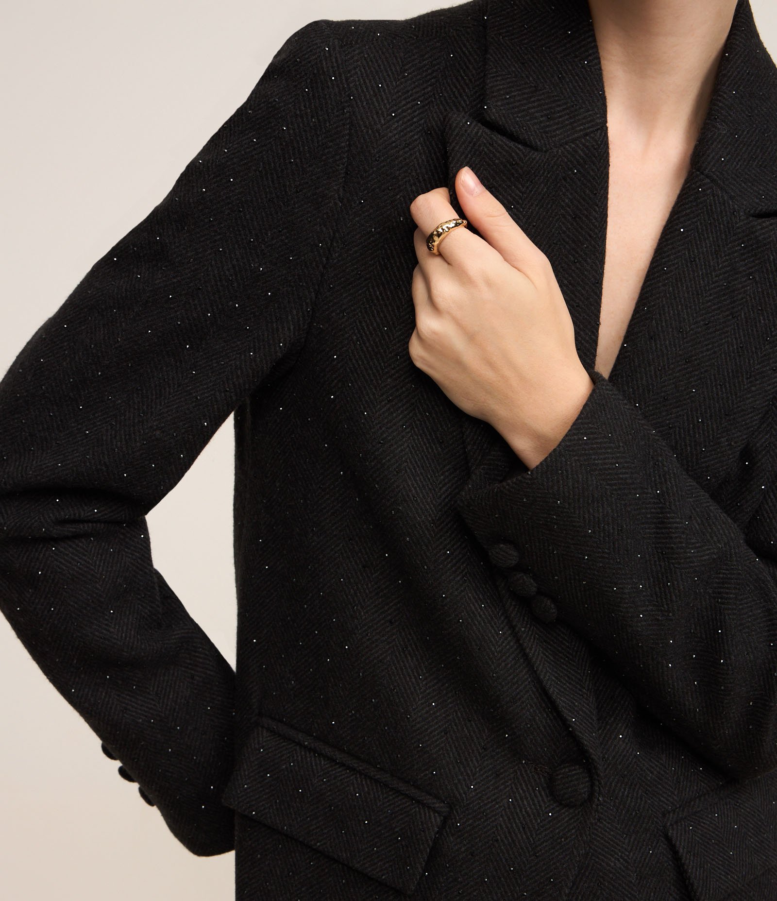 Blazer Oversized em Polivelour com Lapelas e Brilhos Preto 5