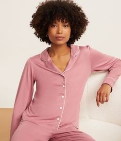Pijama Americano Longo em Peach Touch com Detalhes Contrastantes