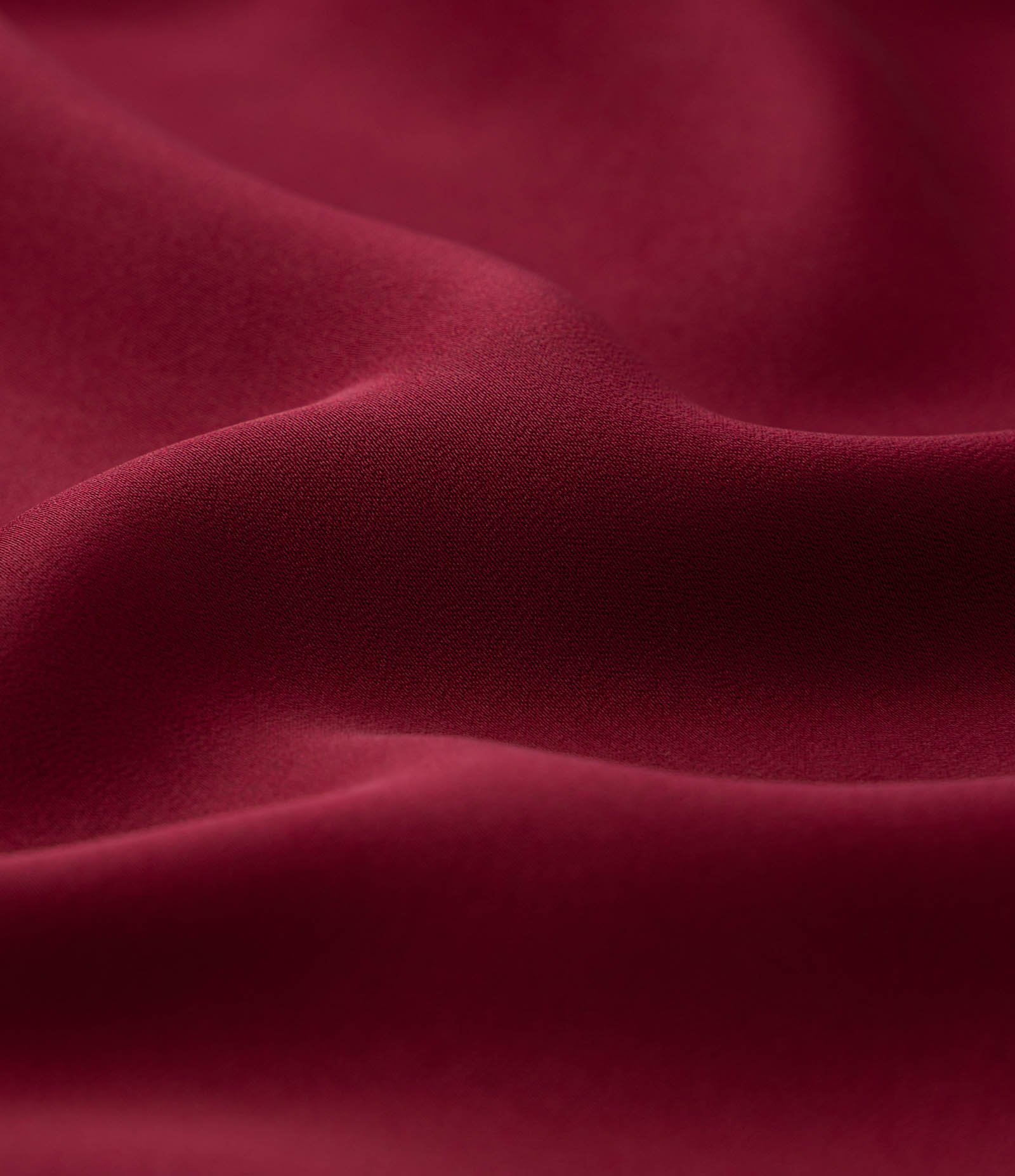 Regata de Cetim com Decote Degage Curve e Plus Size Vermelho 6