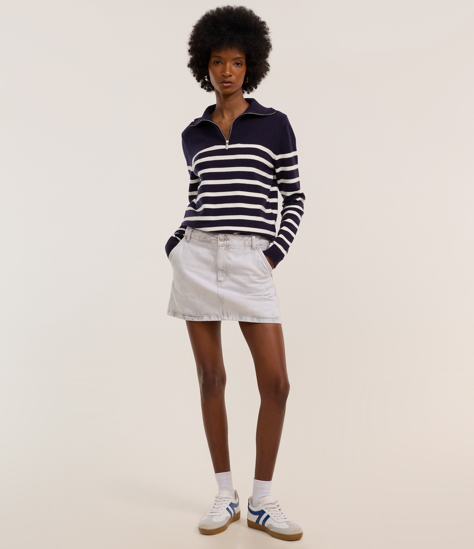 Suéter em Tricô com Listras e Zíper na Gola Azul 2