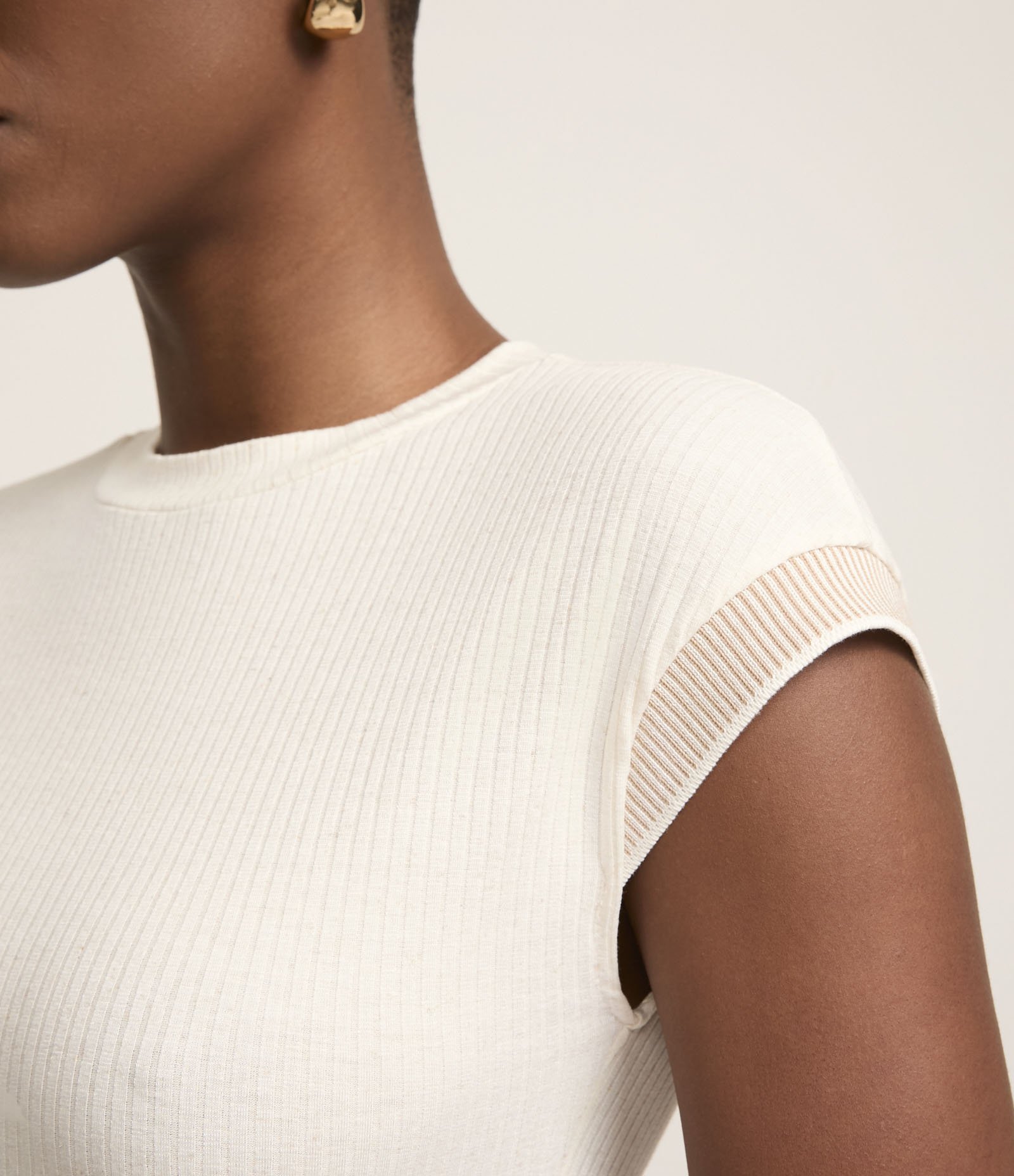 Blusa Canelada com Detalhes nas Mangas Branco 3