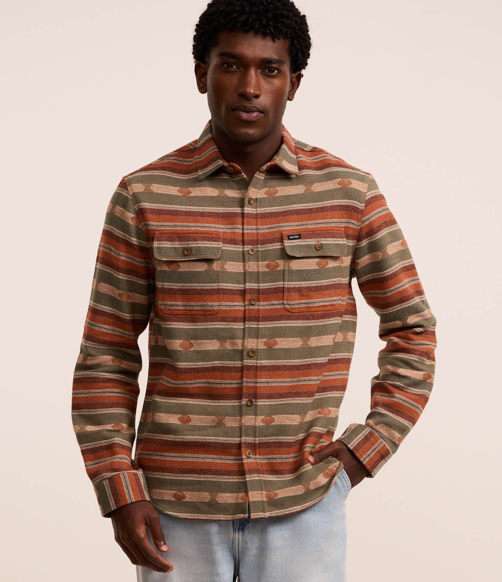 Camisa Comfort com Jacquard e Estampa Étnica Verde/Laranja/Bege 1