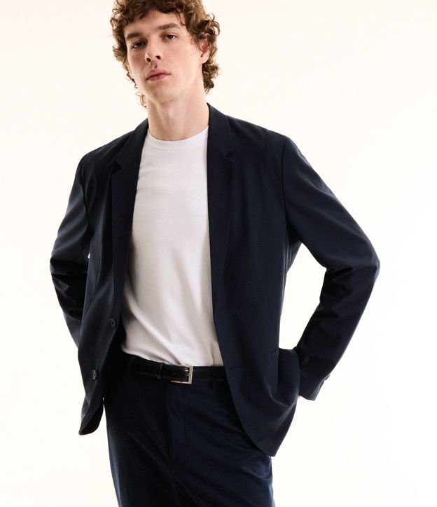Blazer em Performance Easy Care com Textura e Gola com Lapela