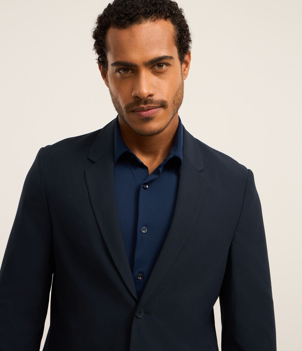 Blazer em Performance Easy Care com Textura e Gola com Lapela Azul