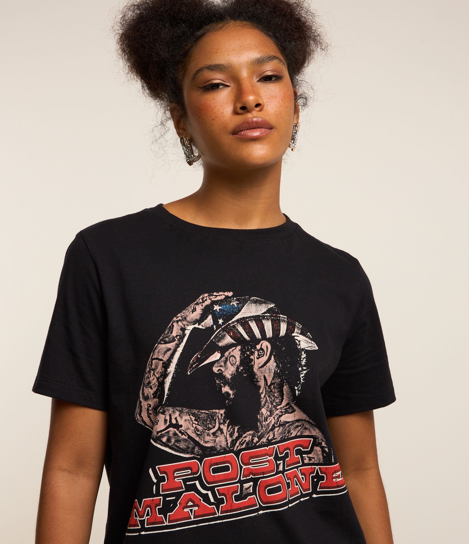 Camiseta Alongada em Algodão com Estampa Post Malone Preto 3