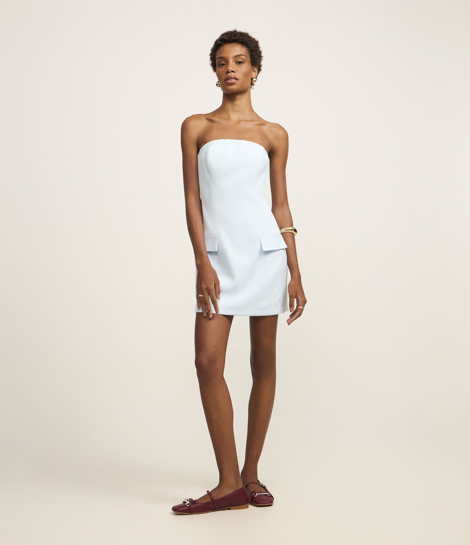 Vestido Curto em Crepe sem Alças com Lapelas Frontais Azul 2