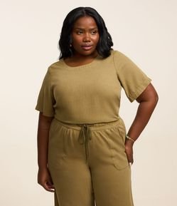 Blusa em Sarja  com Gola Redonda Curve & Plus Size