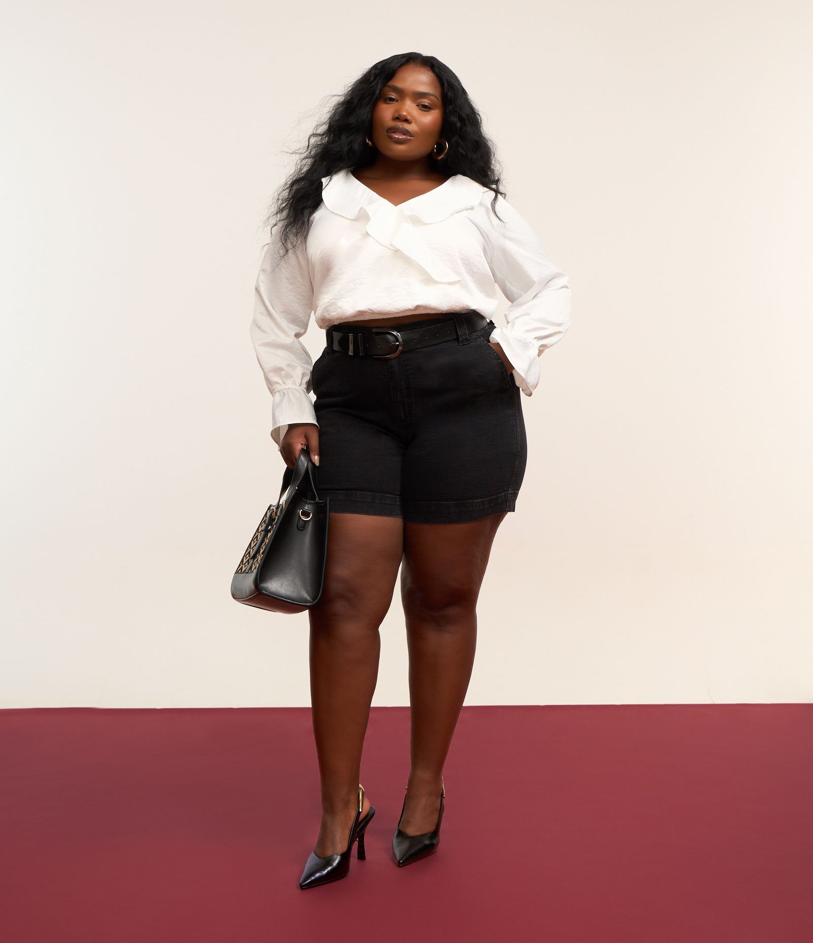 Blusa Transpassada Cetim com Babado Jabô Curve e Plus Size Branco 3