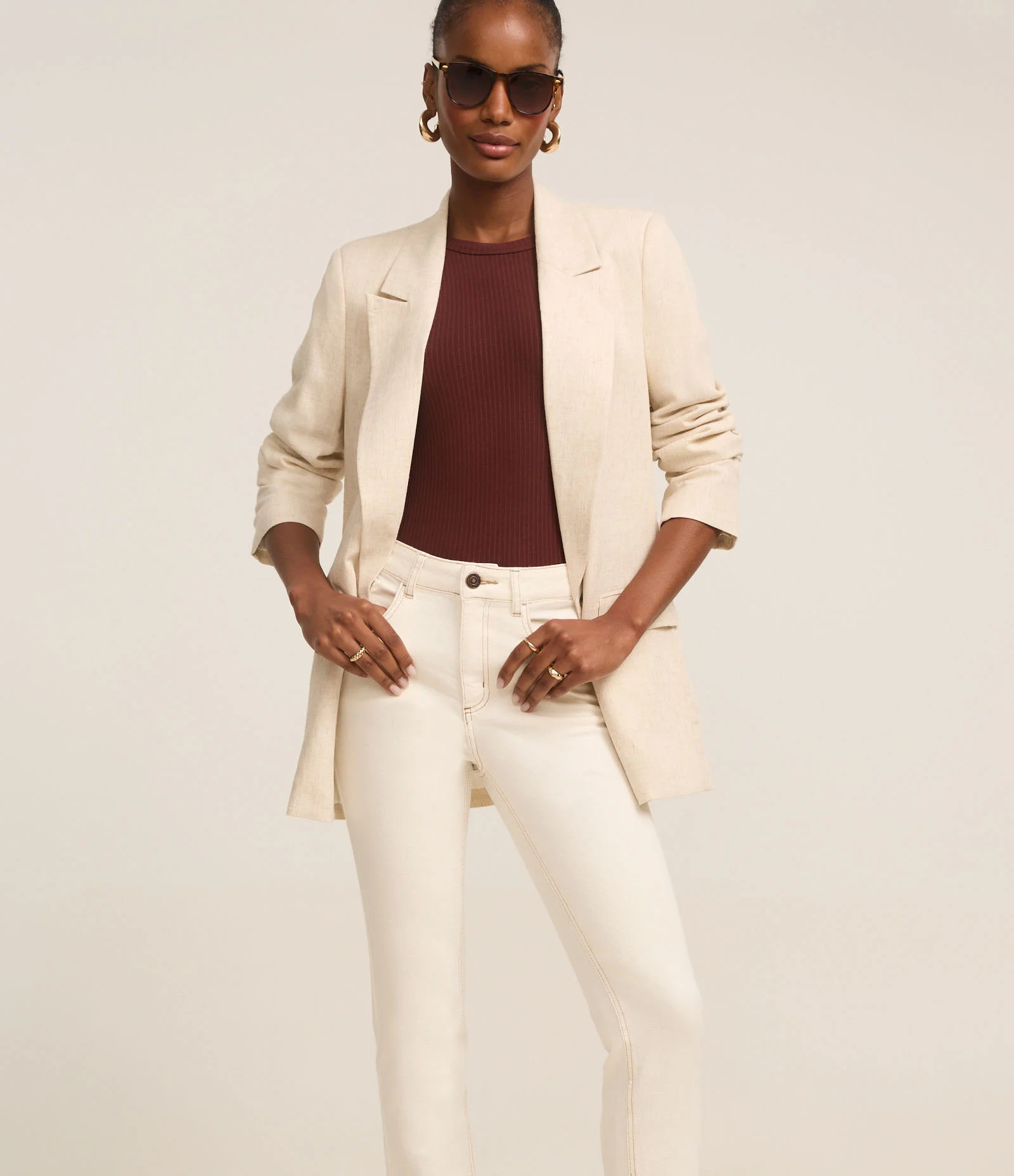 Calça Slim em Jeans com Fenda Branco 2