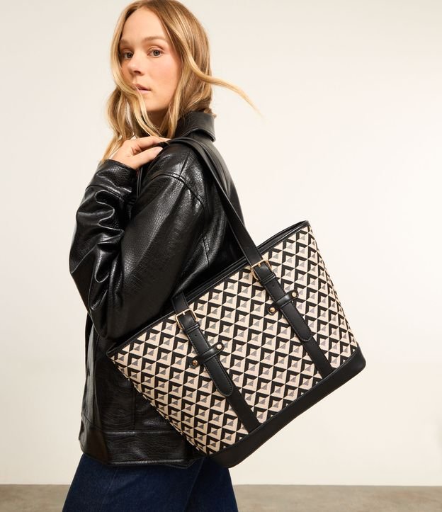 Cor: Preto/ Off White | Tamanho: U