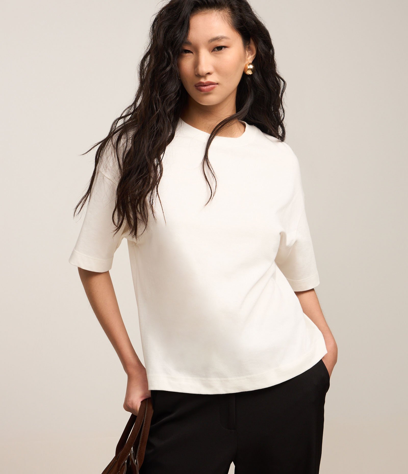 Blusa Oversized Básica em Malhão com Manga Curta Branco 1