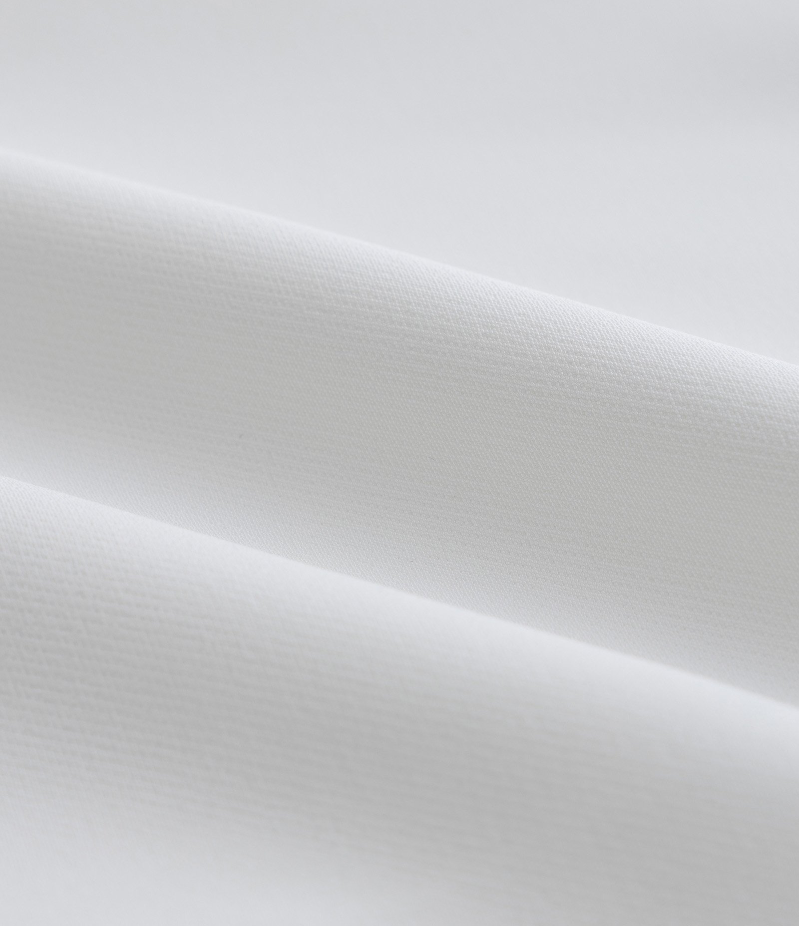 Bermuda Alfaiataria com Pregas Curve e Plus Size Branco 7