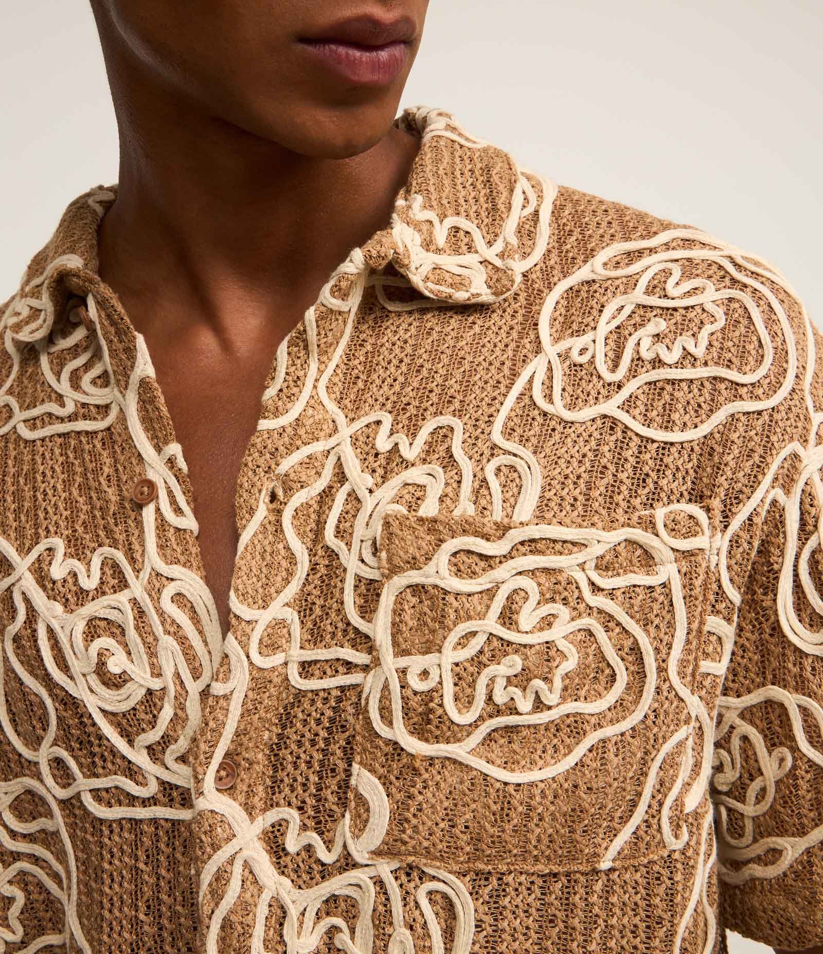Camisa em Tricô com Textura Floral Bege 4