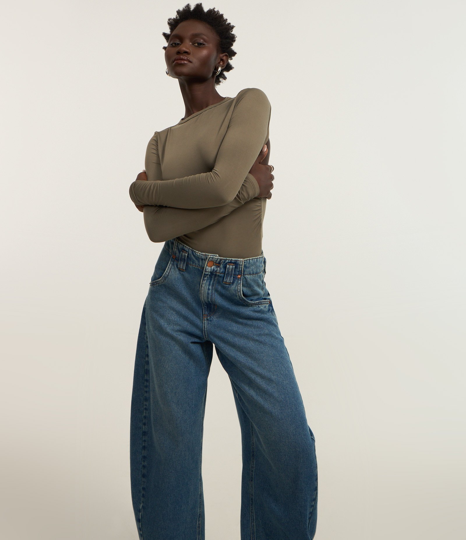 Calça Barrel em Jeans com Bolso Diferenciada Azul 2