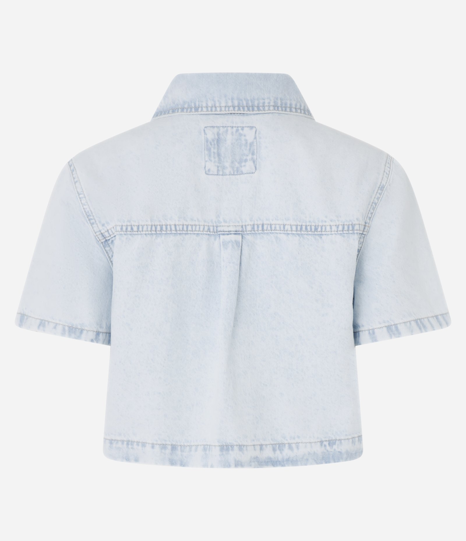 Camisa Cropped em Jeans Delavê com Bolso no Peito Azul 5