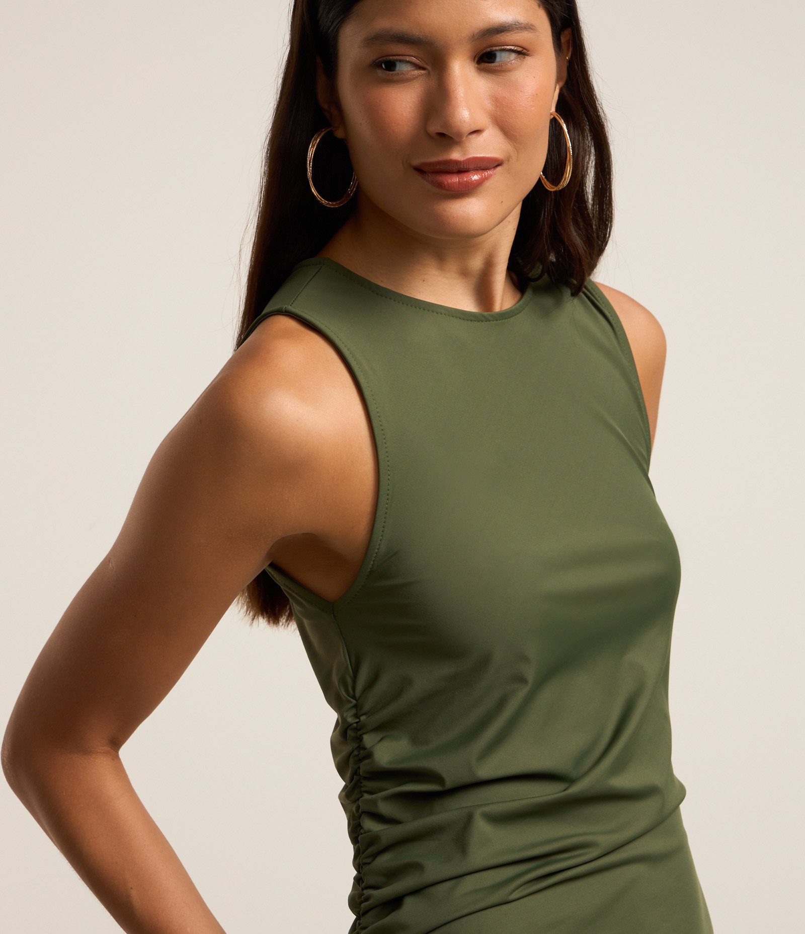 Vestido Longo em Microfibra com Franzido Lateral 2